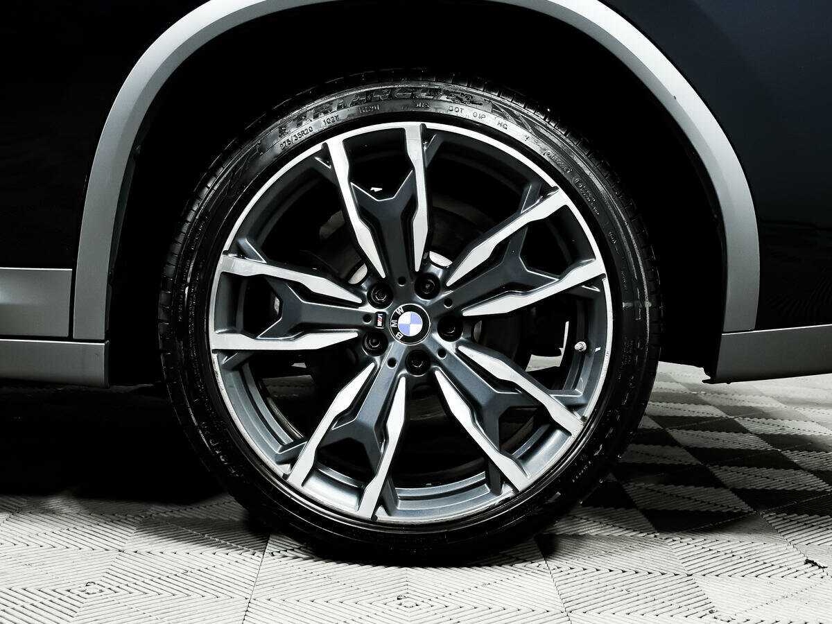 Б/У БМВ Икс4 2018 года. Фото: #12