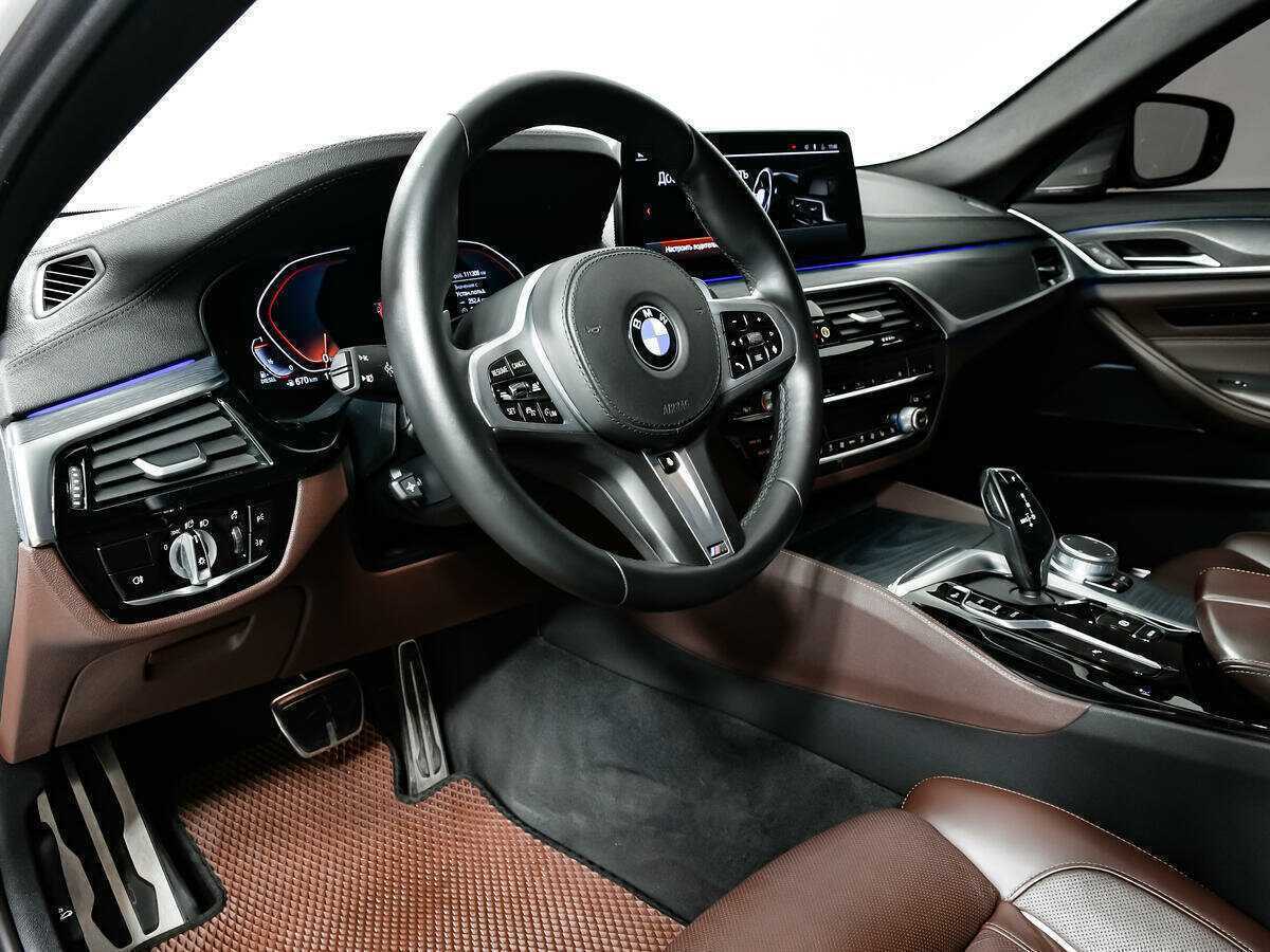 Б/У БМВ 5 серии 2020 года. Фото: #12