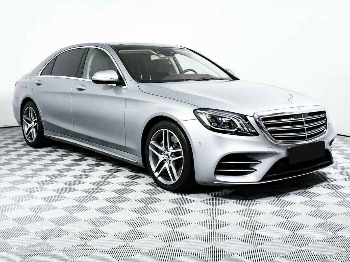Б/У Мерседес-Бенц С-Класс 2017 года. Фото: #2