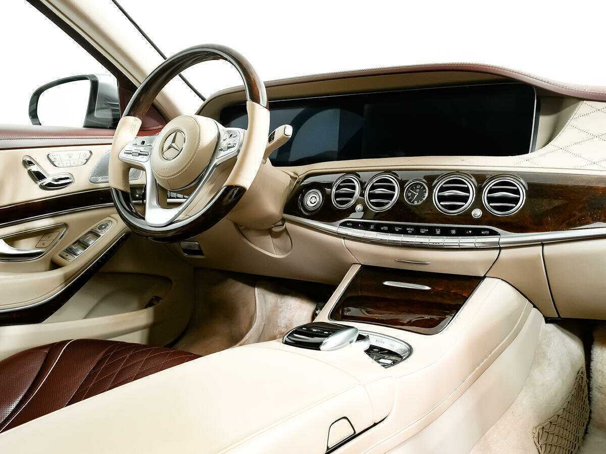 Б/У Мерседес-Бенц С-Класс 2017 года. Фото: #8