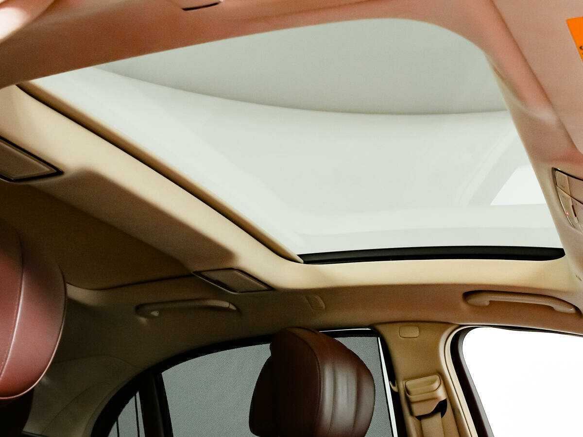 Б/У Мерседес-Бенц С-Класс 2017 года. Фото: #15