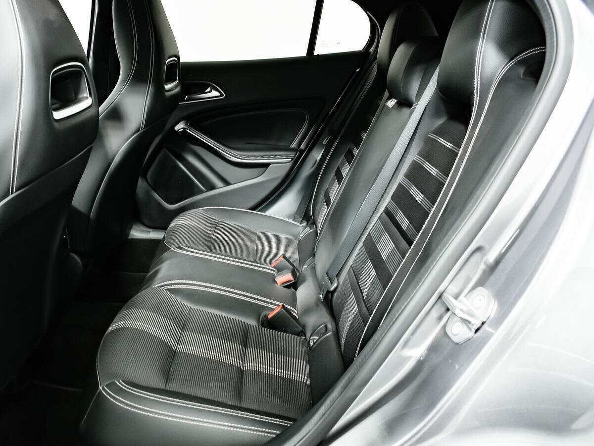 Б/У Мерседес-Бенц ГЛА 2019 года. Фото: #11