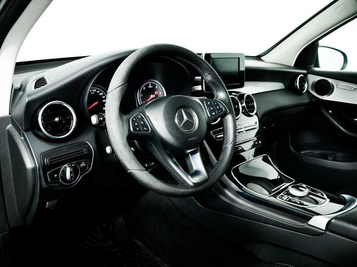 Б/У Мерседес-Бенц ГЛЦ 2016 года. Фото: #12