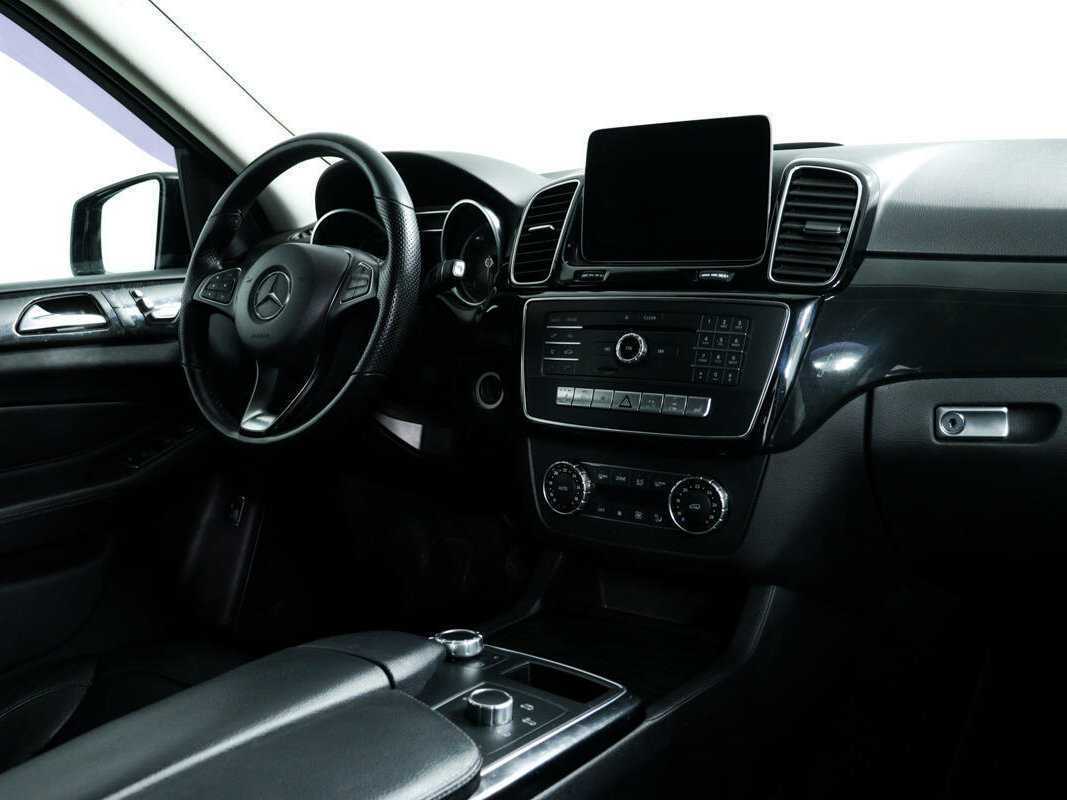 Б/У Мерседес-Бенц ГЛЕ 2017 года. Фото: #8