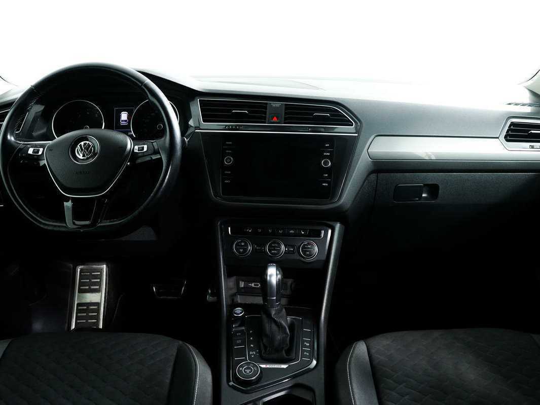 Б/У Фольксваген Тигуан 2018 года. Фото: #10