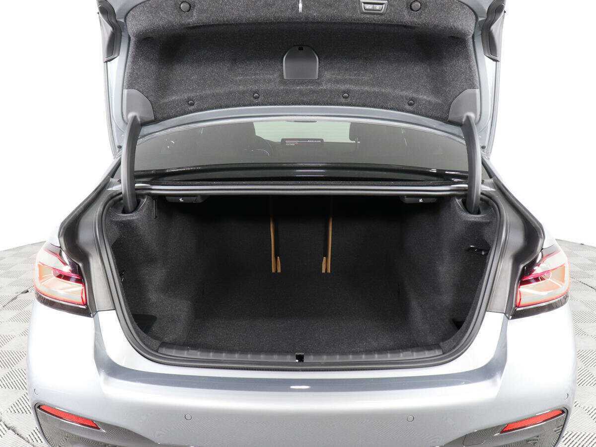 Б/У БМВ 5 серии 2023 года. Фото: #8