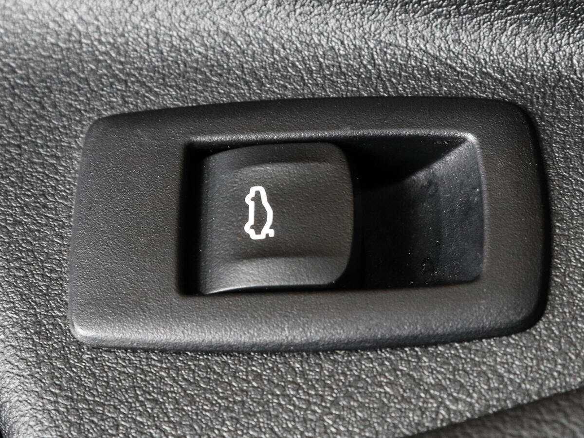 Б/У БМВ 5 серии 2023 года. Фото: #16