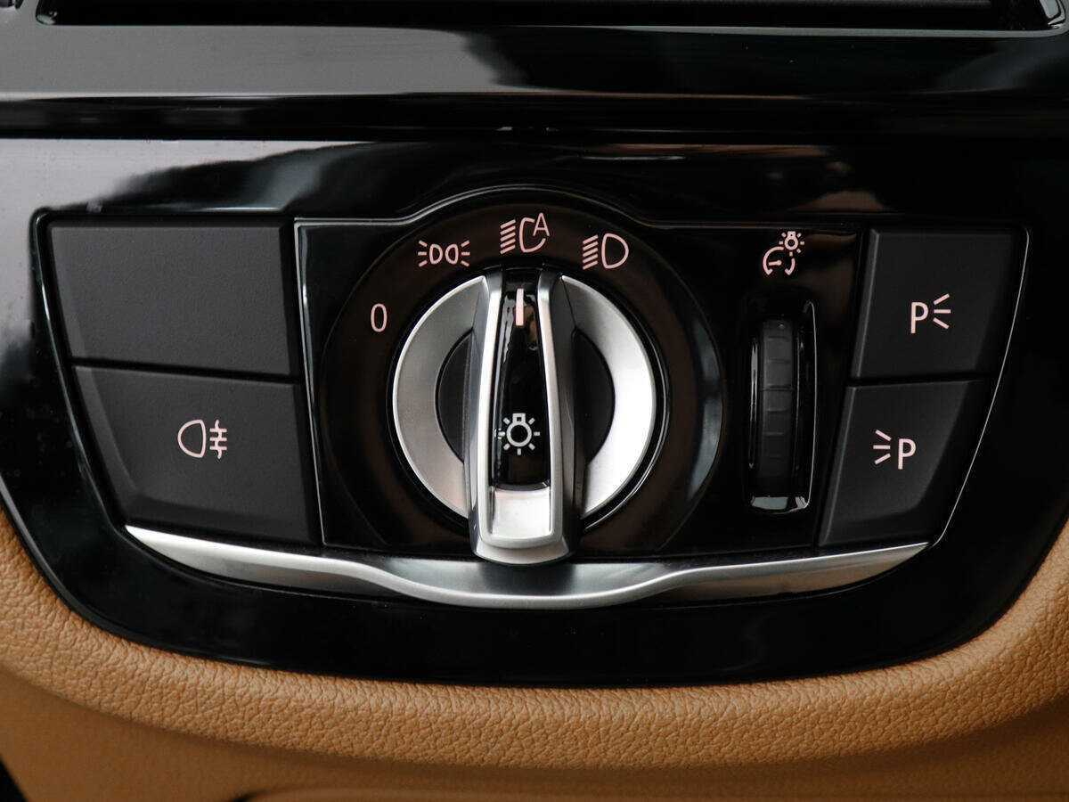 Б/У БМВ 5 серии 2023 года. Фото: #23