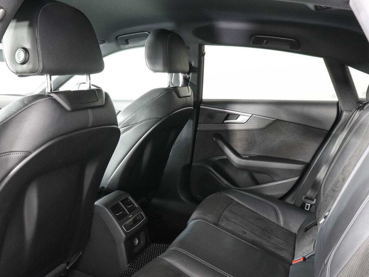 Б/У Ауди А5 2018 года. Фото: #13