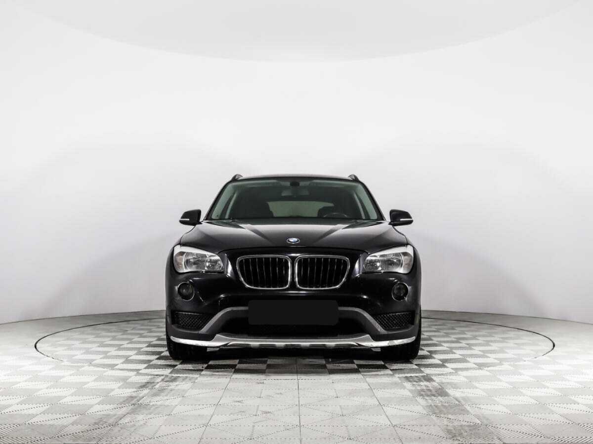 Б/У БМВ Икс1 2014 года. Фото: #1