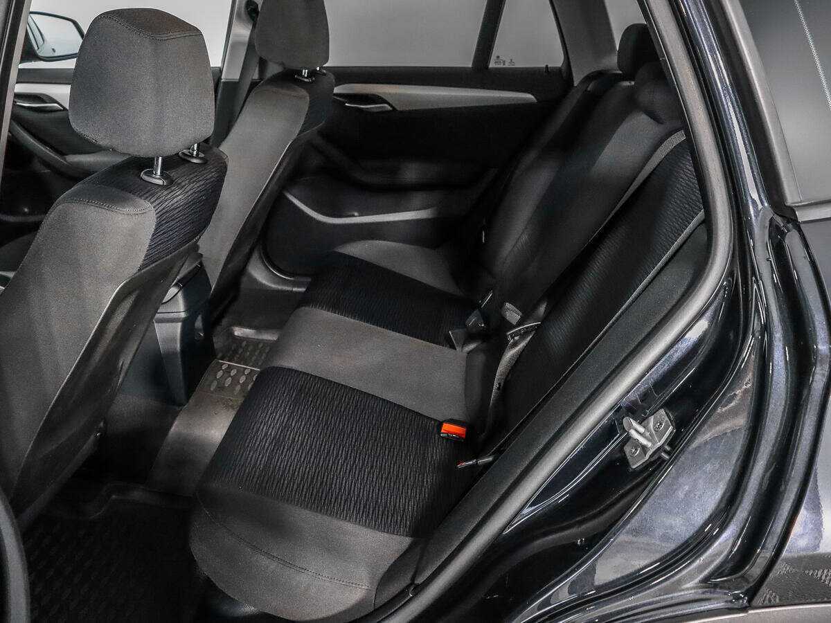 Б/У БМВ Икс1 2014 года. Фото: #10