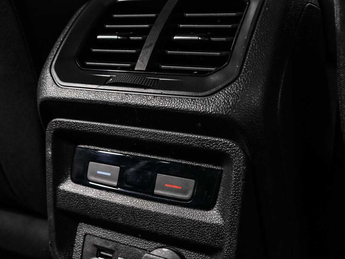 Б/У Фольксваген Тигуан 2019 года. Фото: #11