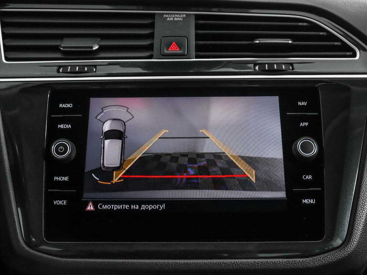 Б/У Фольксваген Тигуан 2019 года. Фото: #16