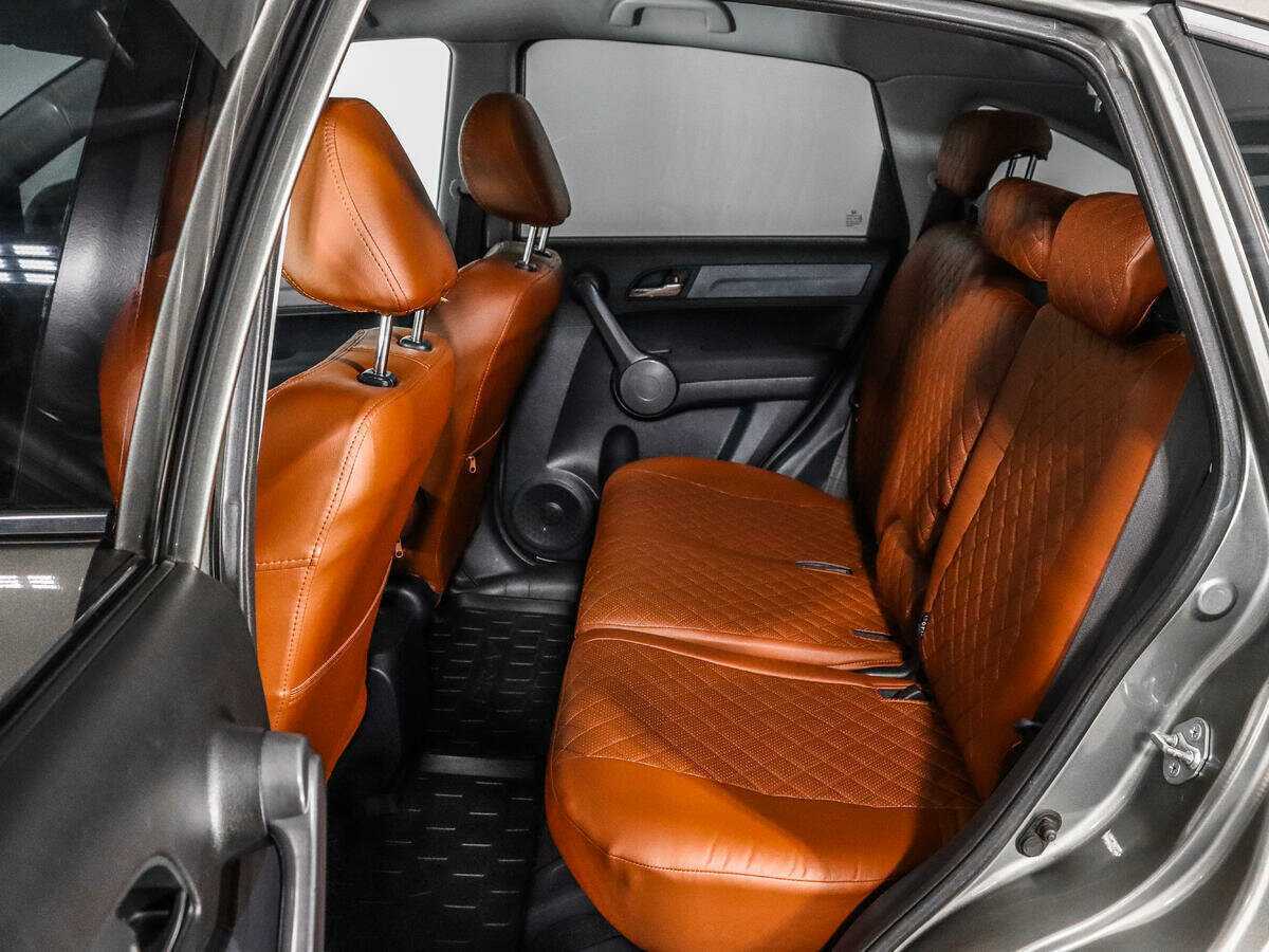 Б/У Хонда ЦР-В 2008 года. Фото: #9