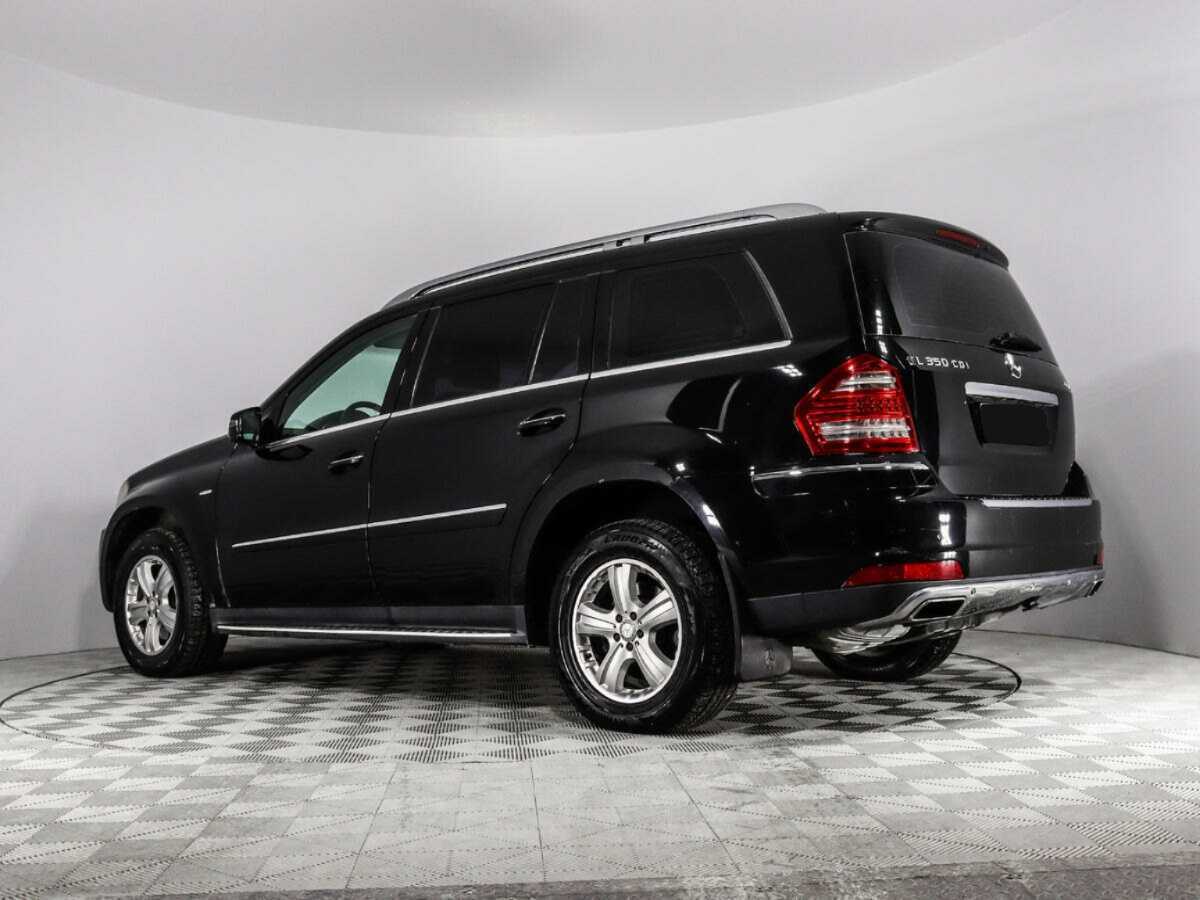 Б/У Мерседес-Бенц ГЛ-Класс 2011 года. Фото: #6
