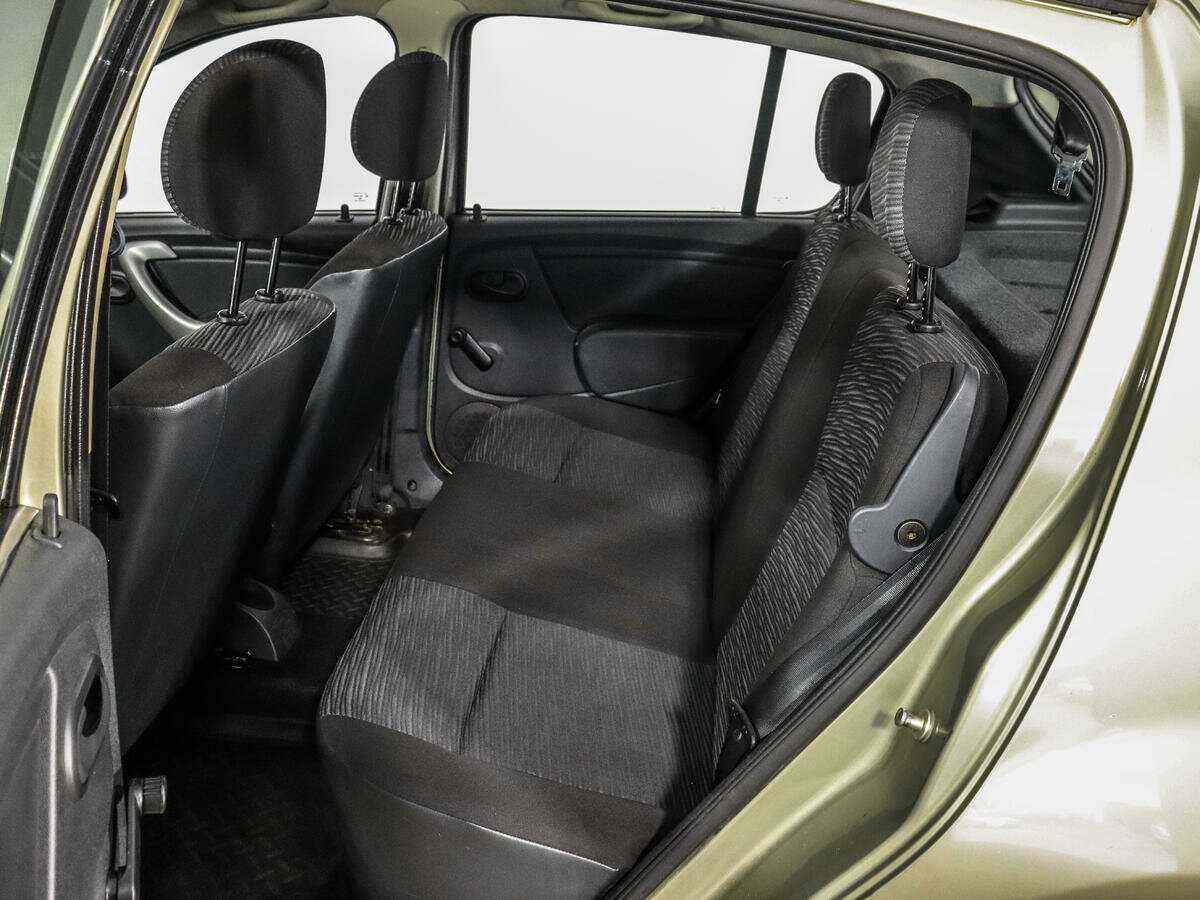 Б/У Рено Сандеро 2011 года. Фото: #8