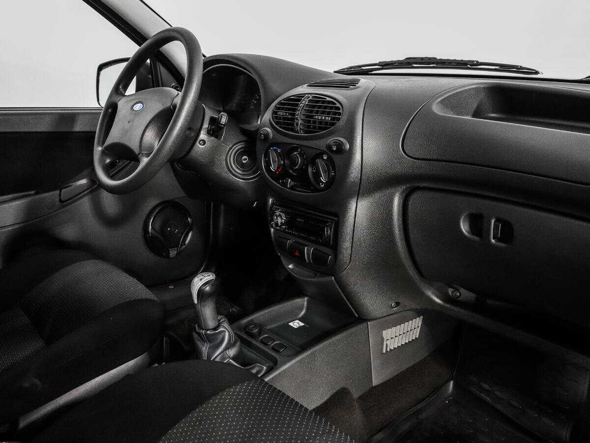 Б/У Лада (ВАЗ) Калина 2013 года. Фото: #10