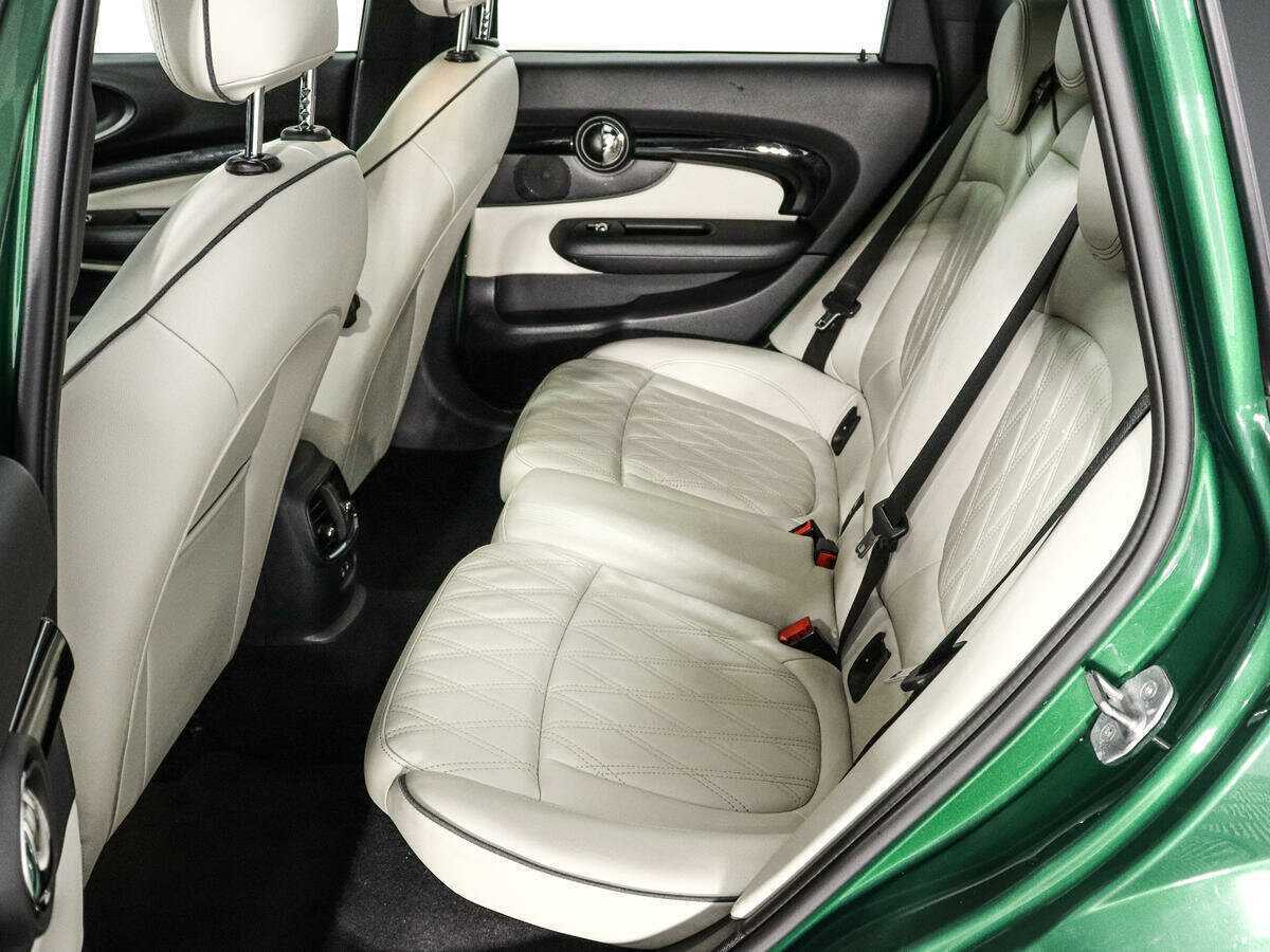 Б/У Мини Клубмэн 2019 года. Фото: #10