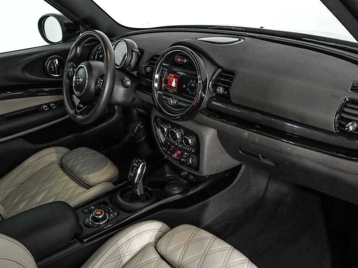 Б/У Мини Клубмэн 2019 года. Фото: #11