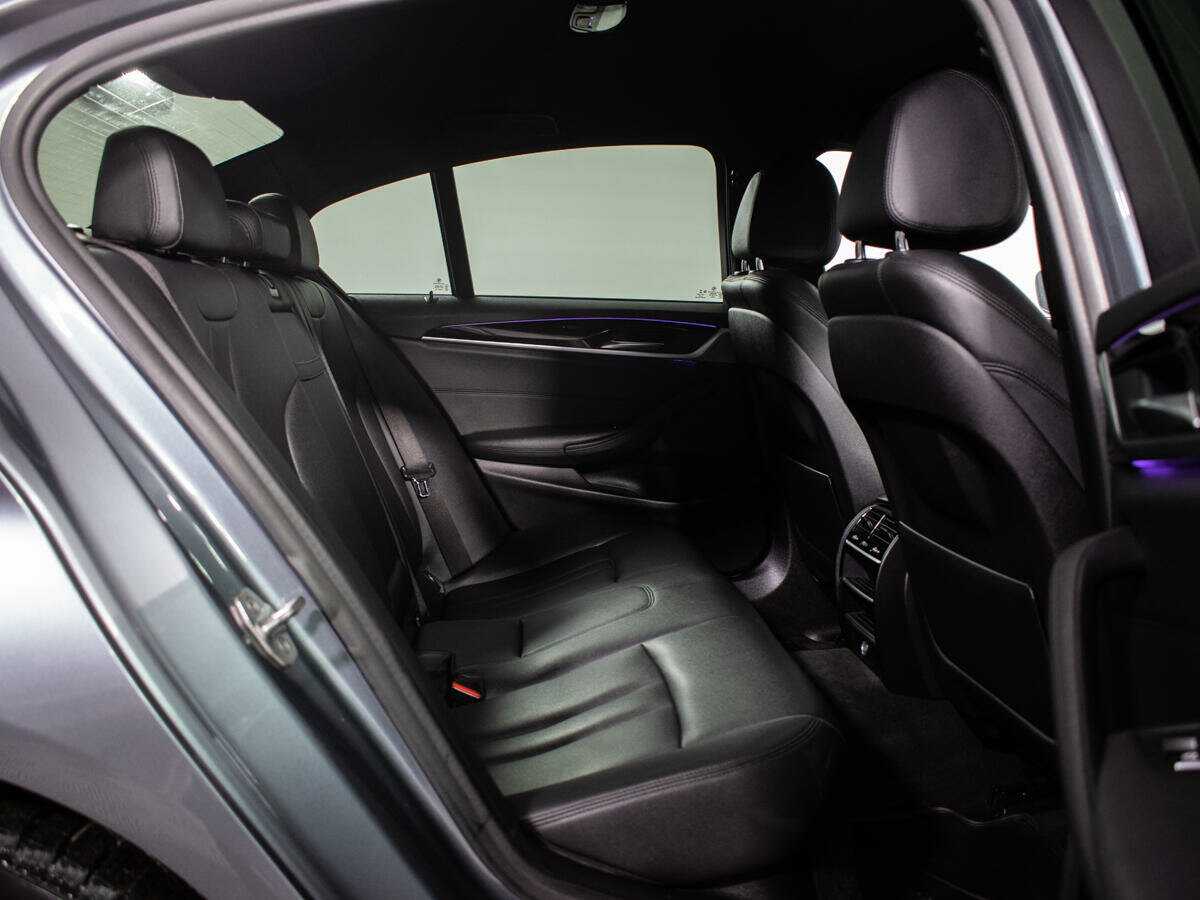 Б/У БМВ 5 серии 2018 года. Фото: #6