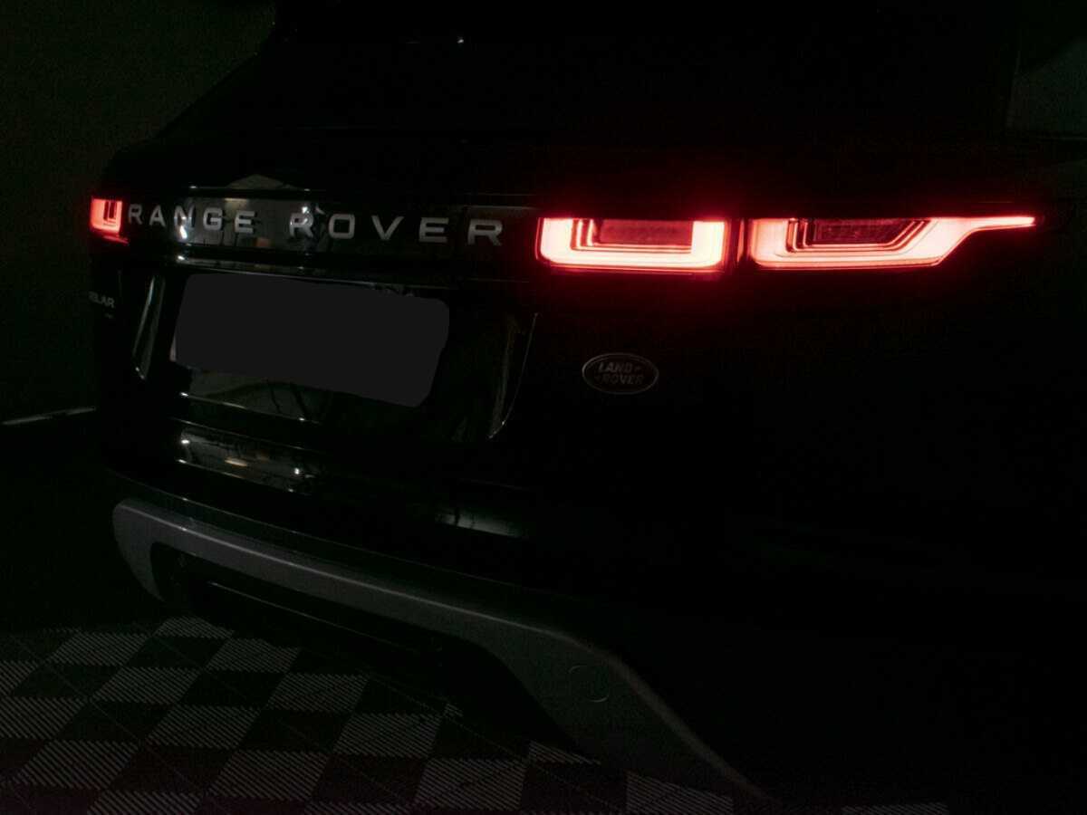 Б/У Лэнд Ровер Рэнж Ровер Велар 2017 года. Фото: #23