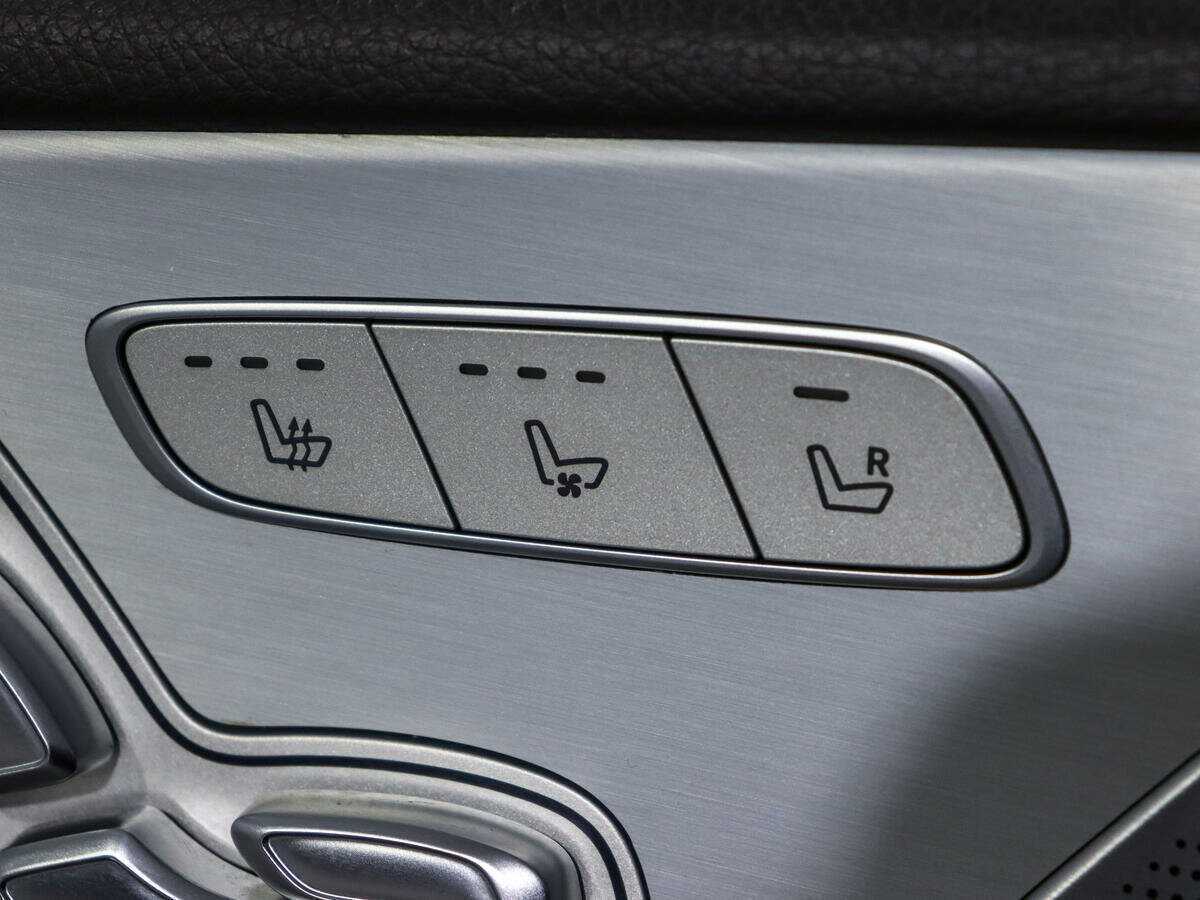 Б/У Мерседес-Бенц ЦЛС 2018 года. Фото: #20