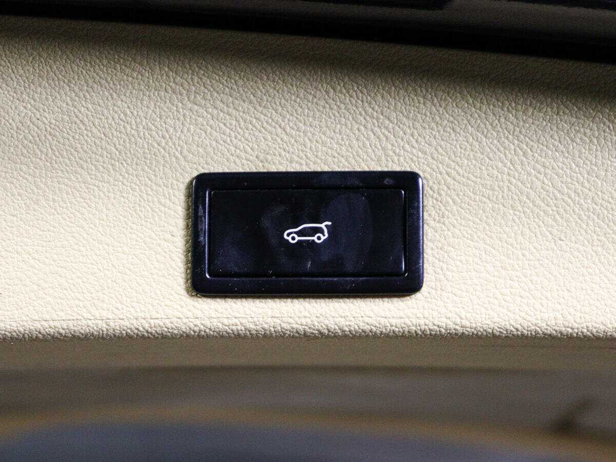 Б/У Фольксваген Туарег 2008 года. Фото: #19