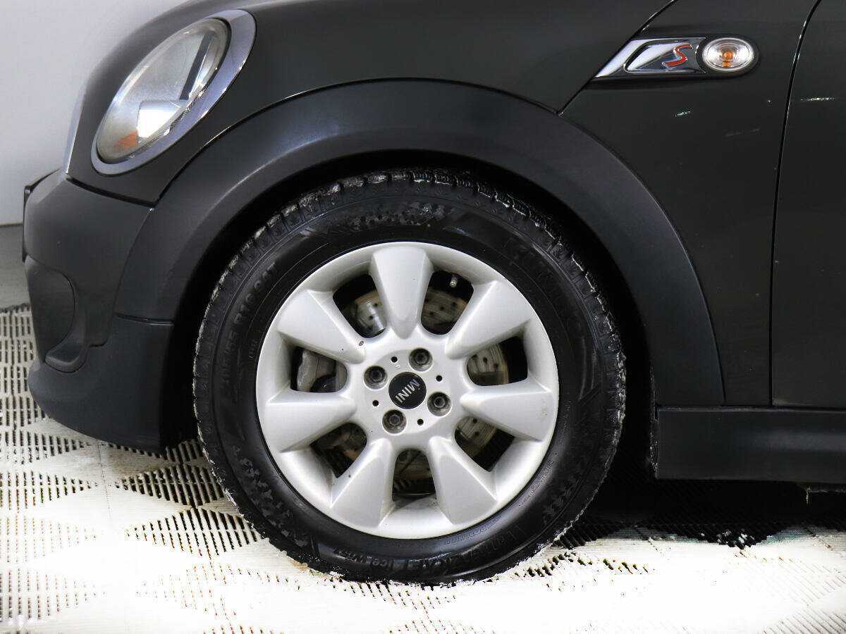 Б/У Мини Хэтч 2011 года. Фото: #15