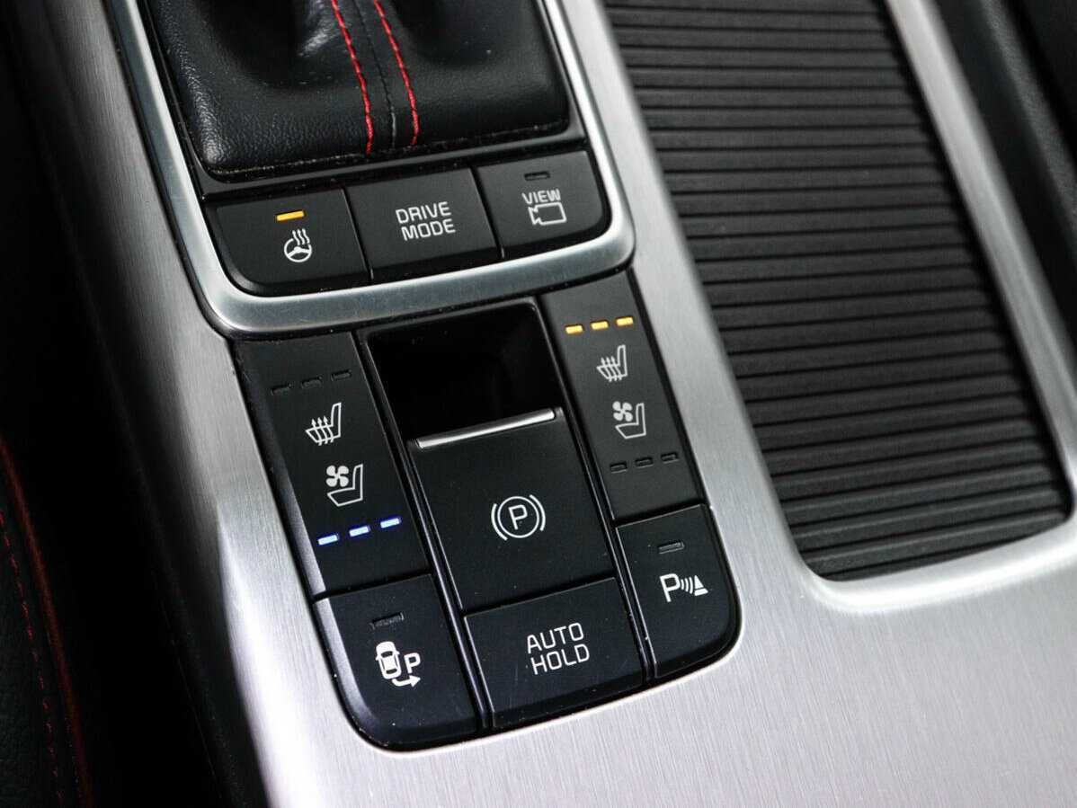 Б/У Киа Оптима 2018 года. Фото: #17