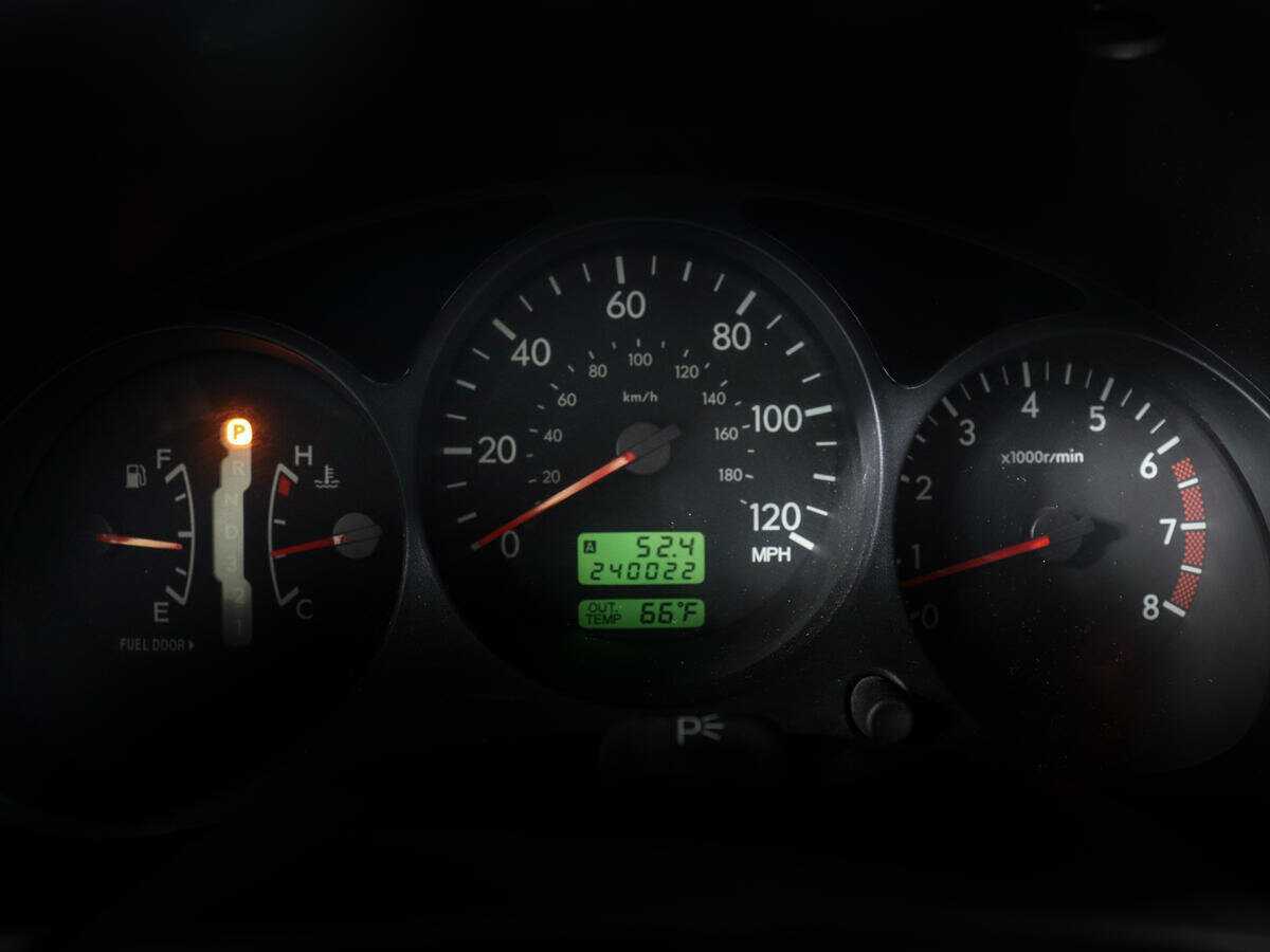 Б/У Субару Форестер 2002 года. Фото: #10