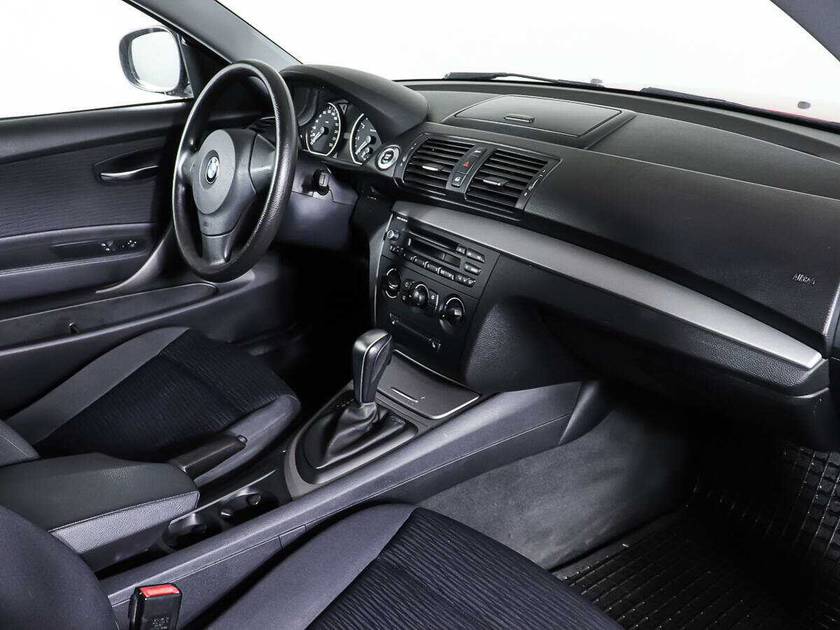 Б/У БМВ 1 серии 2011 года. Фото: #10