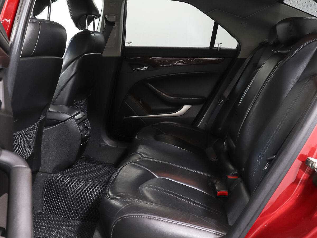 Б/У Кадиллак КТС 2008 года. Фото: #9