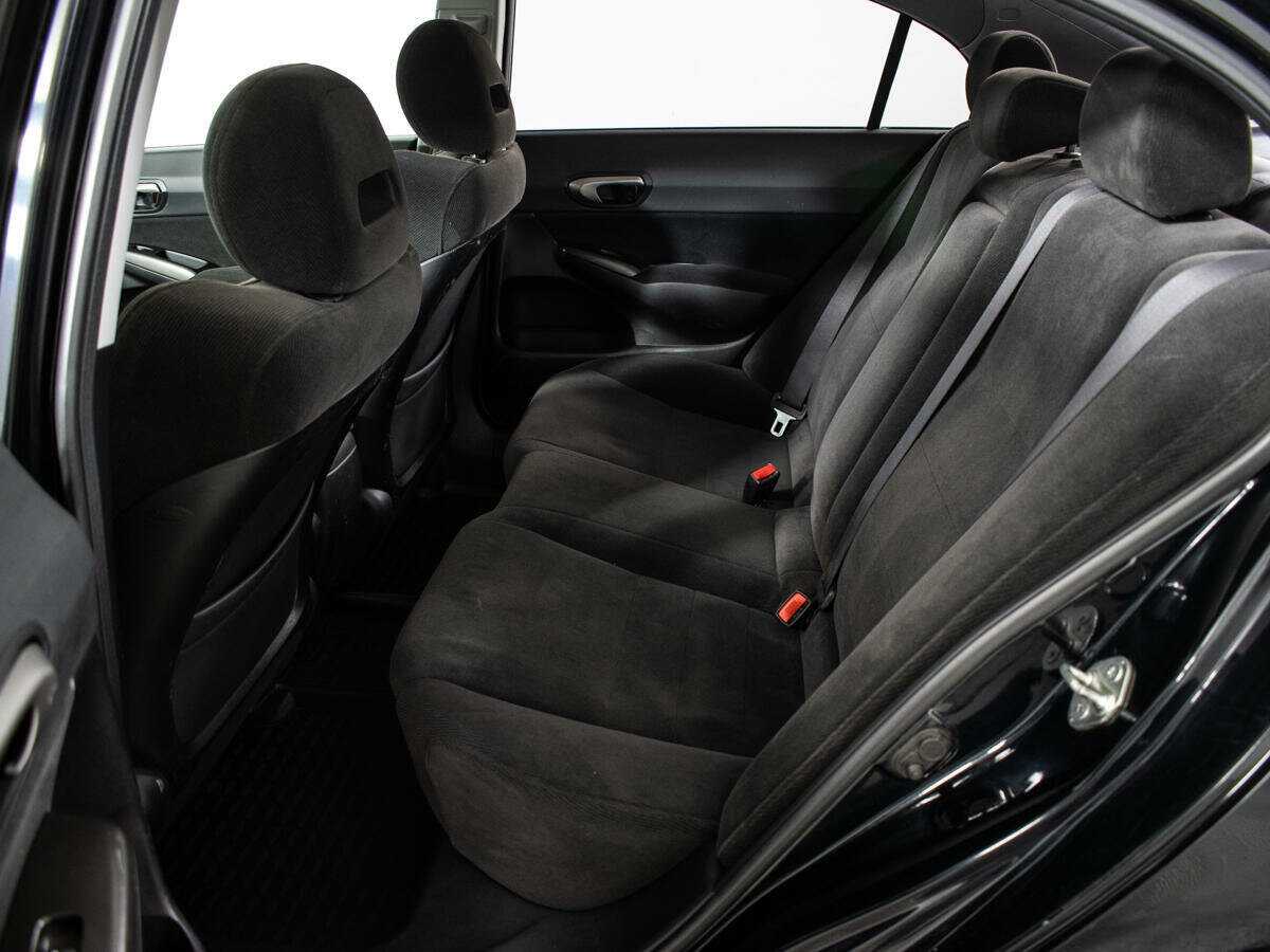 Б/У Хонда Цивик 2008 года. Фото: #9