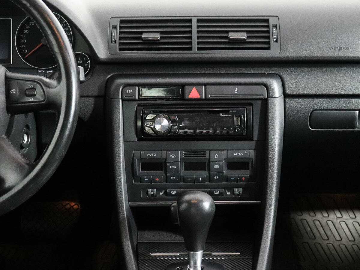 Б/У Ауди А4 2005 года. Фото: #11