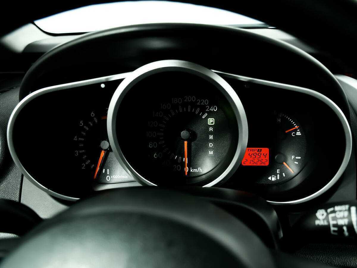 Б/У Мазда Ц-Икс-7 2008 года. Фото: #9