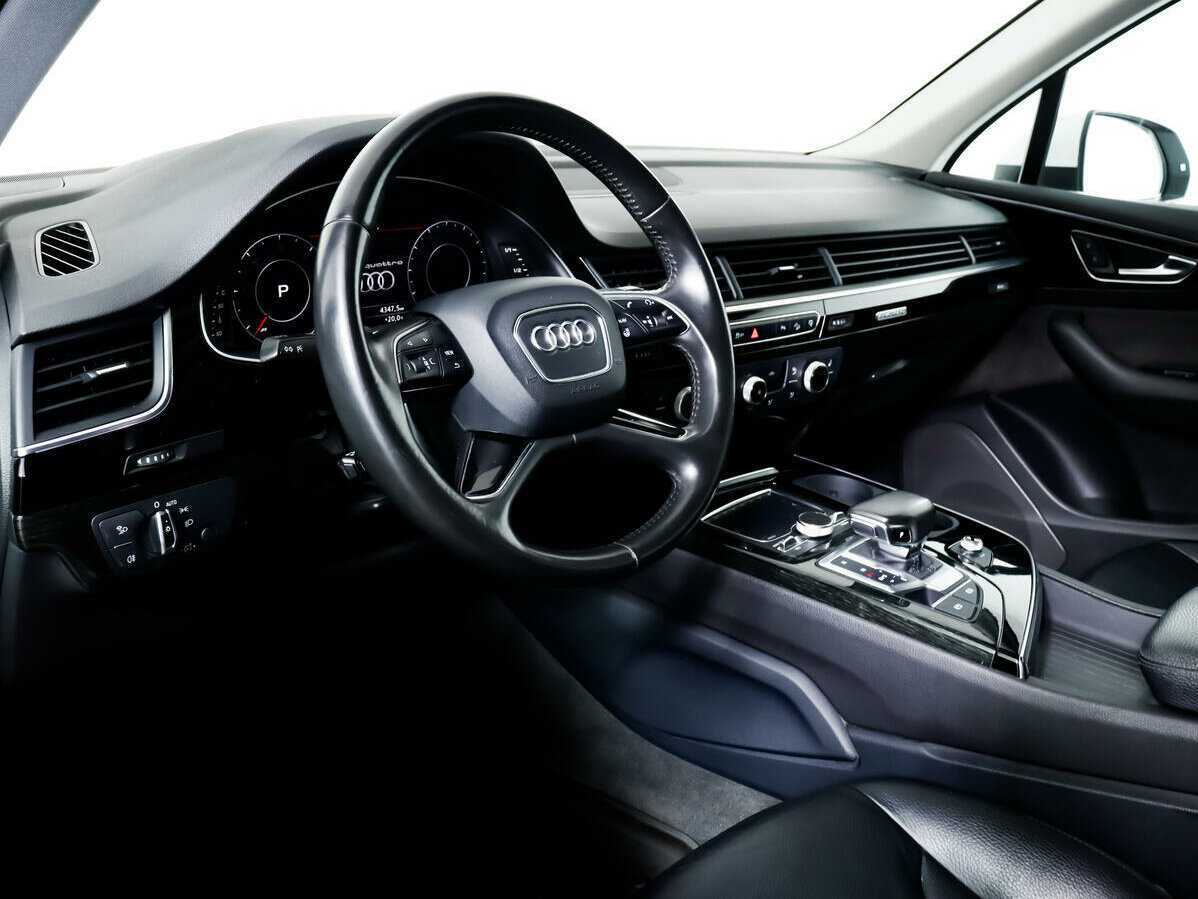 Б/У Ауди К7 2015 года. Фото: #12