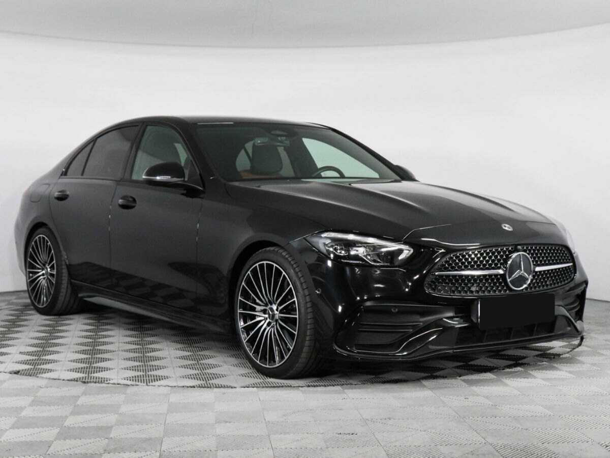 Б/У Мерседес-Бенц Ц-Класс 2021 года. Фото: #2