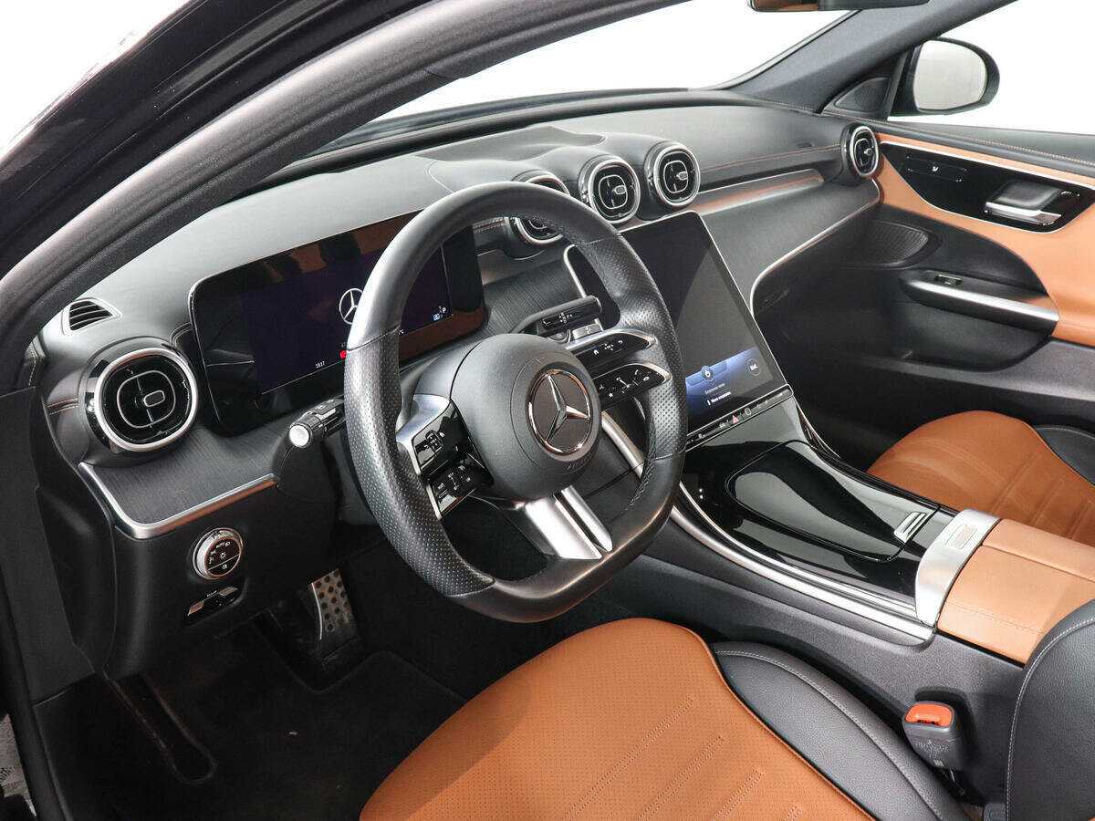 Б/У Мерседес-Бенц Ц-Класс 2021 года. Фото: #10