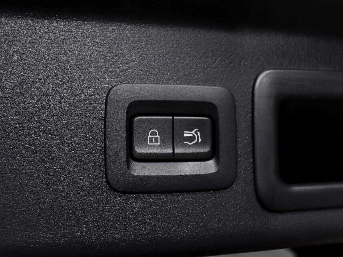 Б/У Мазда Ц-Икс-30 2021 года. Фото: #10