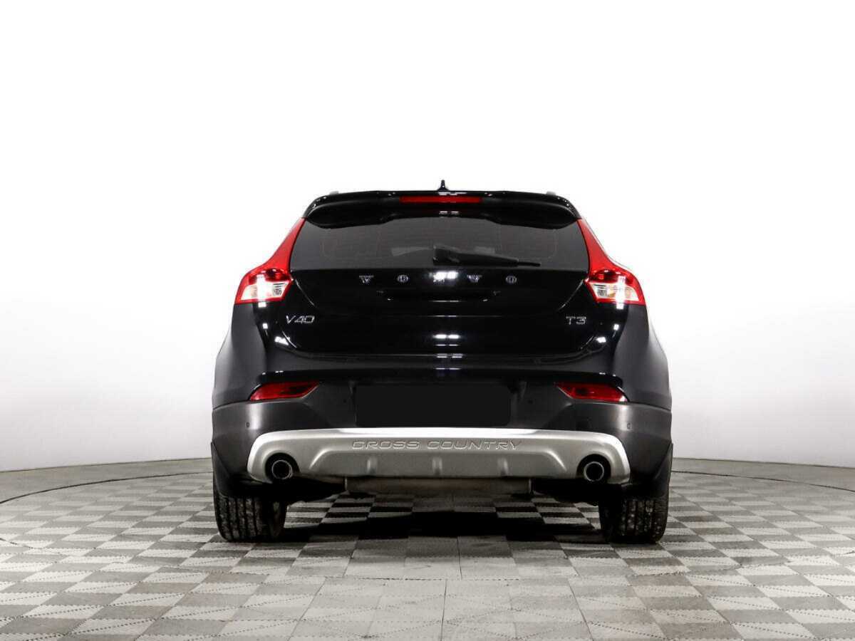 Б/У Вольво В40 Кросс Кантри 2017 года. Фото: #5