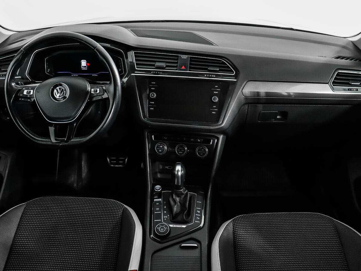 Б/У Фольксваген Тигуан 2019 года. Фото: #13