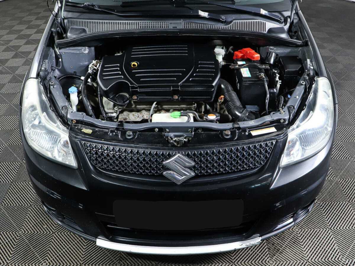 Б/У Сузуки С-Икс4 2010 года. Фото: #8