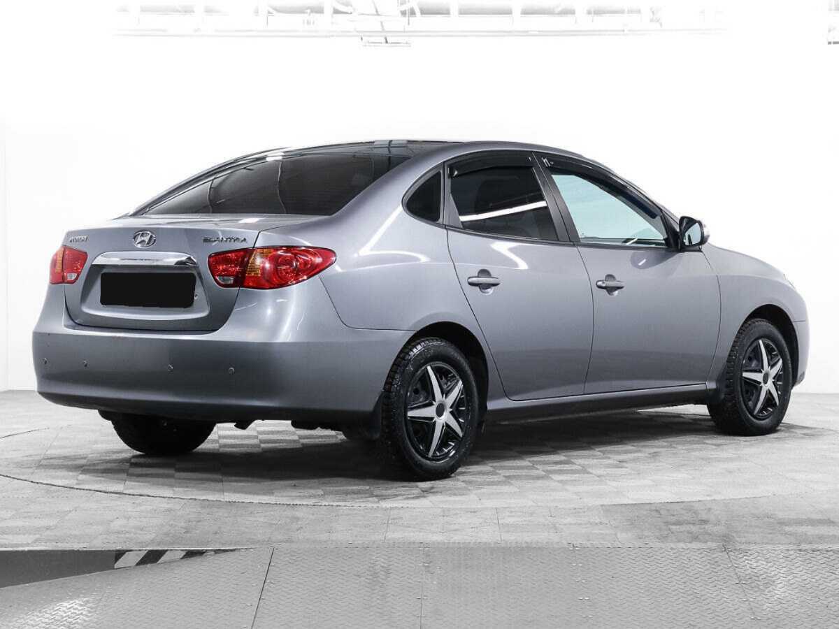 Б/У Хендай Елантра 2011 года. Фото: #4