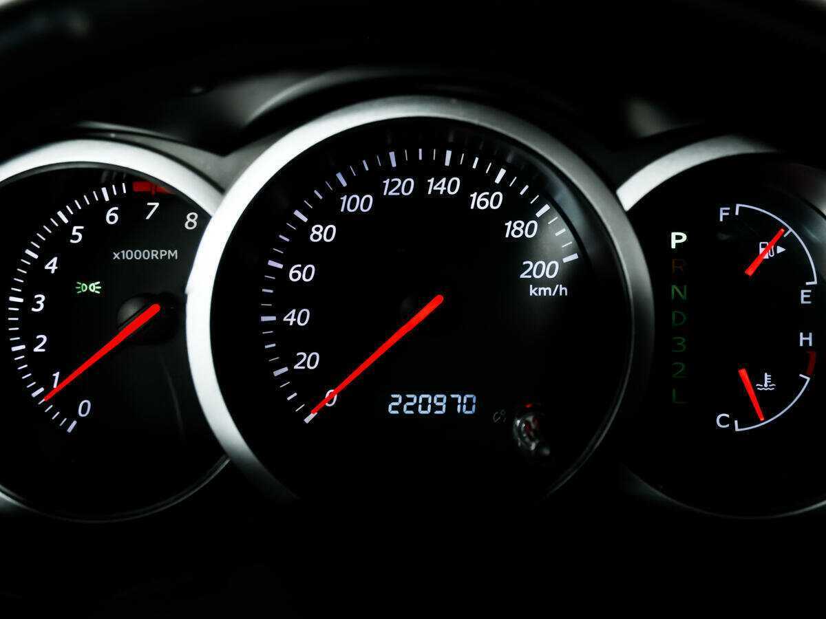 Б/У Сузуки Гранд Витара 2007 года. Фото: #7