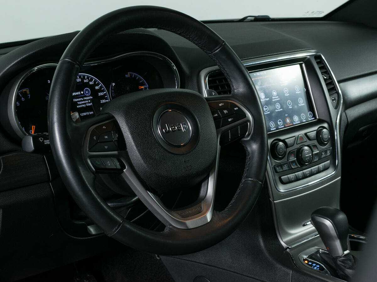 Б/У Джип Гранд Чироки 2018 года. Фото: #14
