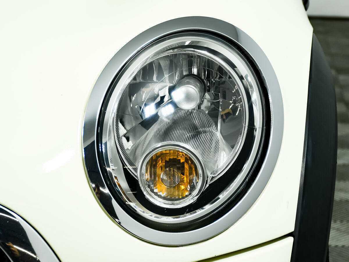 Б/У Мини Хэтч 2010 года. Фото: #14