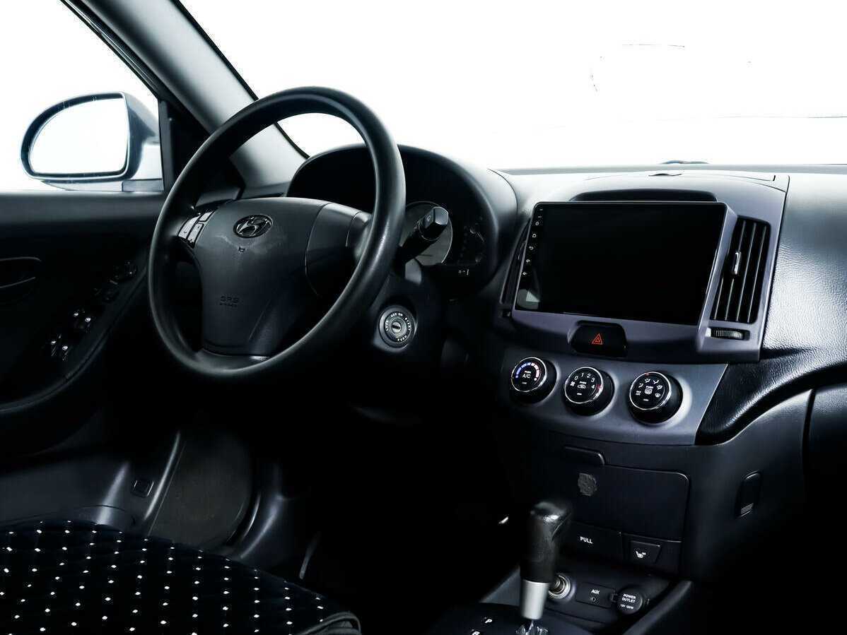 Б/У Хендай Елантра 2008 года. Фото: #8