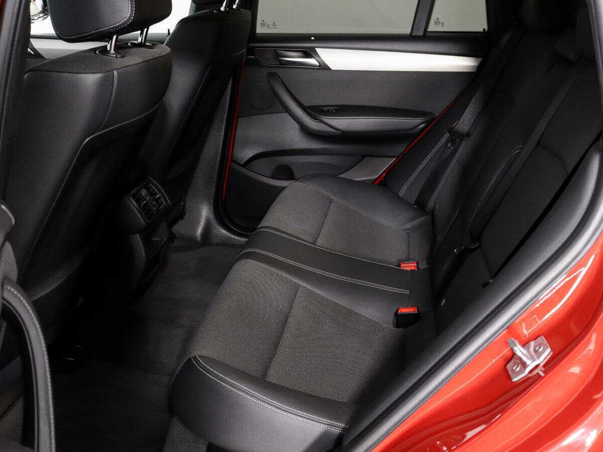 Б/У БМВ Икс4 2017 года. Фото: #10