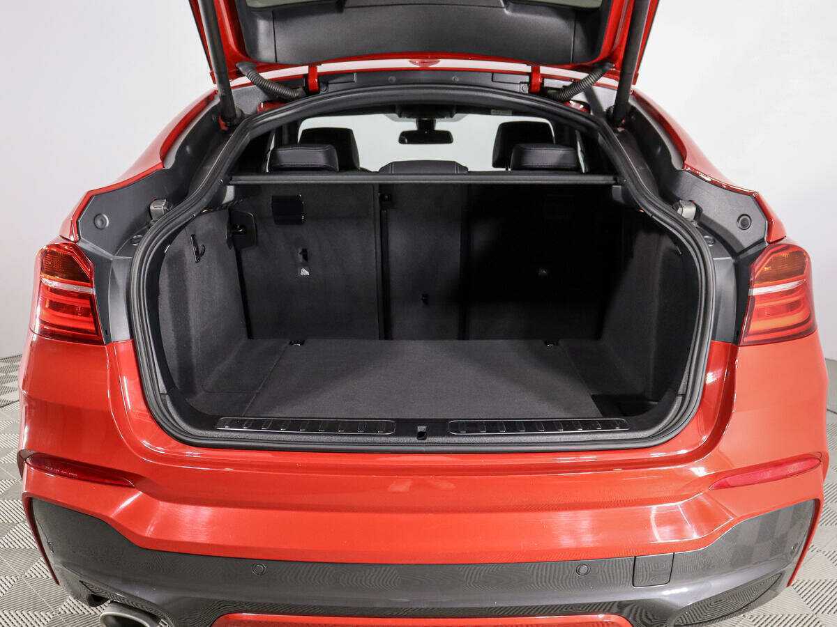 Б/У БМВ Икс4 2017 года. Фото: #18