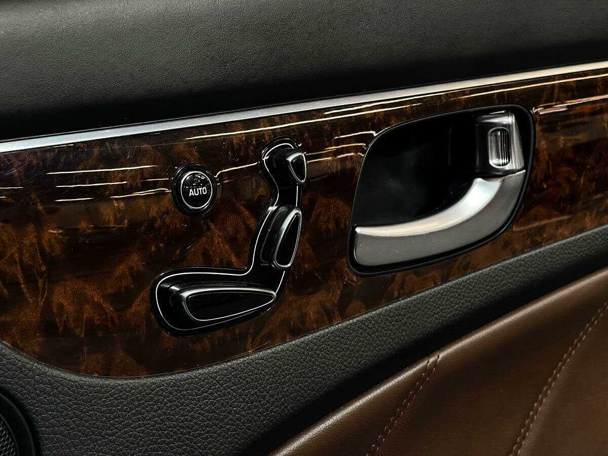 Б/У Хендай Экус 2014 года. Фото: #17